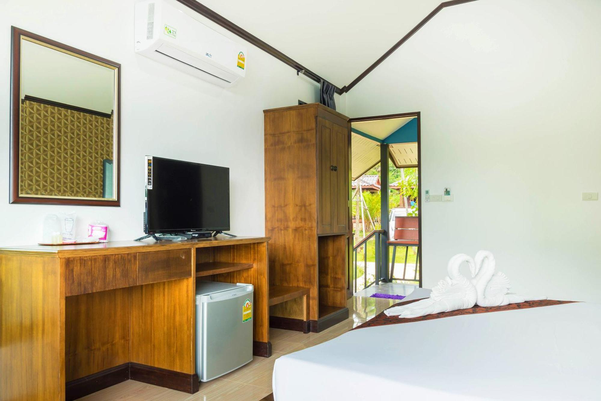 Baannai Lake View Resort Ао Нанг Экстерьер фото